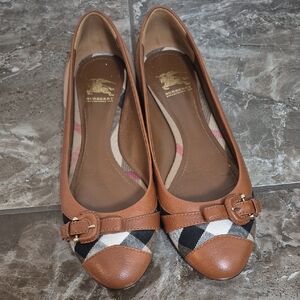 Burberry Tan and Black Checkered Flats